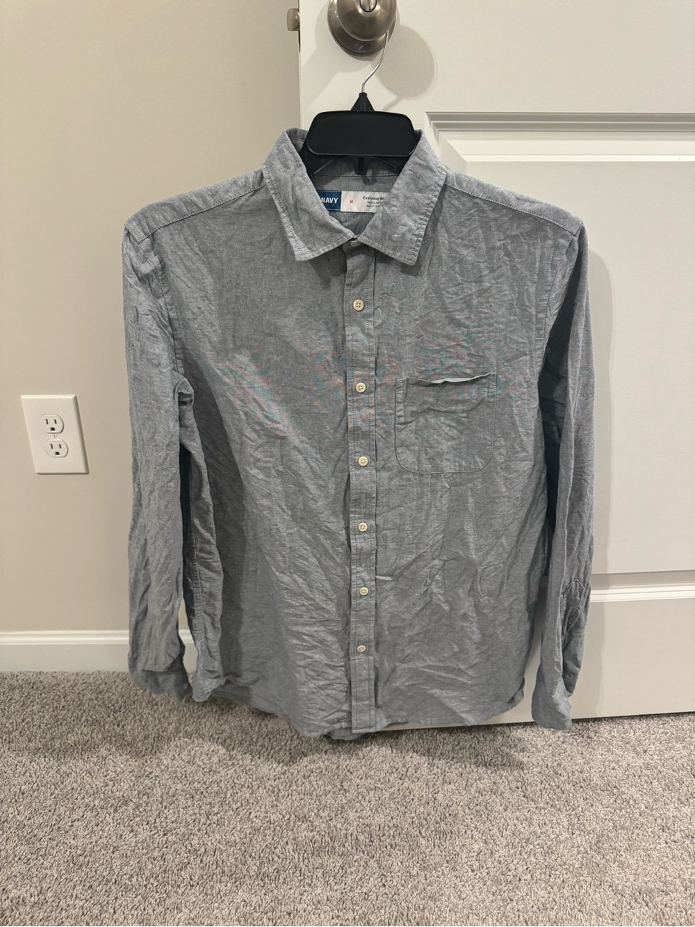 Old Navy Light Blue Casual Button-Down Shirt